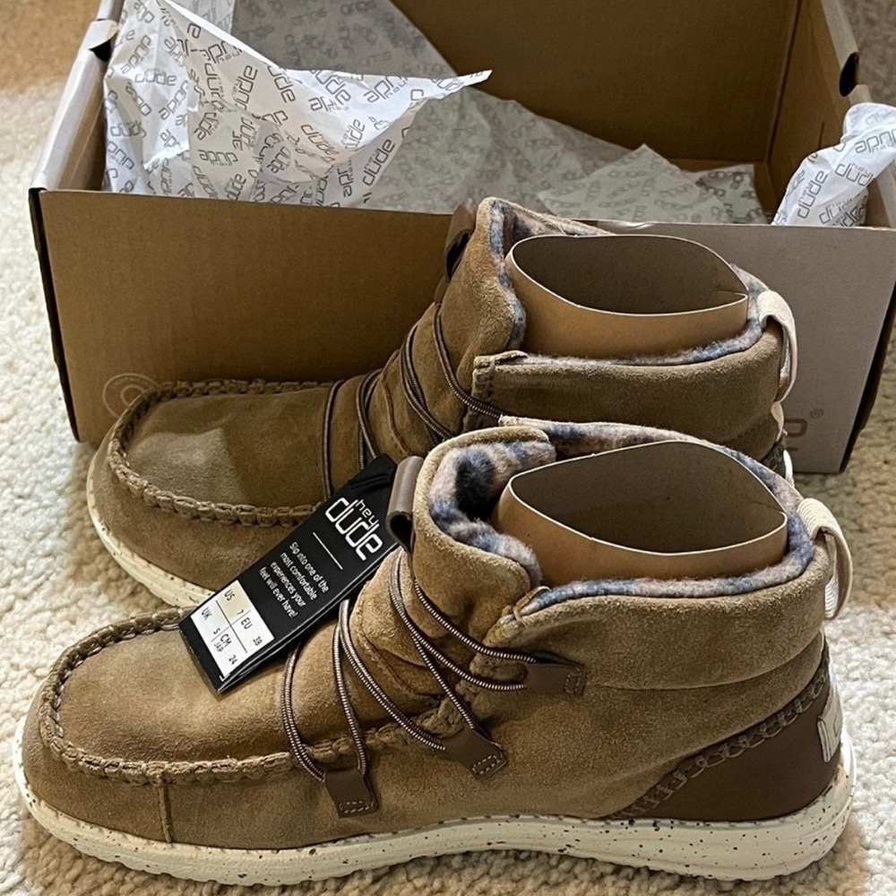 Hey Dude Lea Suede Hazelnut Boots Womens